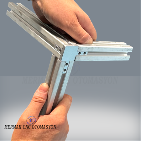 40X40 K8 3 Köşe Bağlantı Elemanı